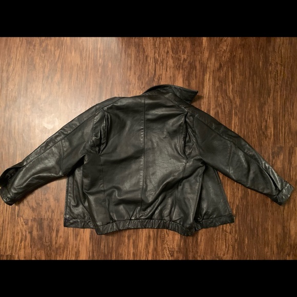 Men’s Leather Jacket - Picture 3 of 3